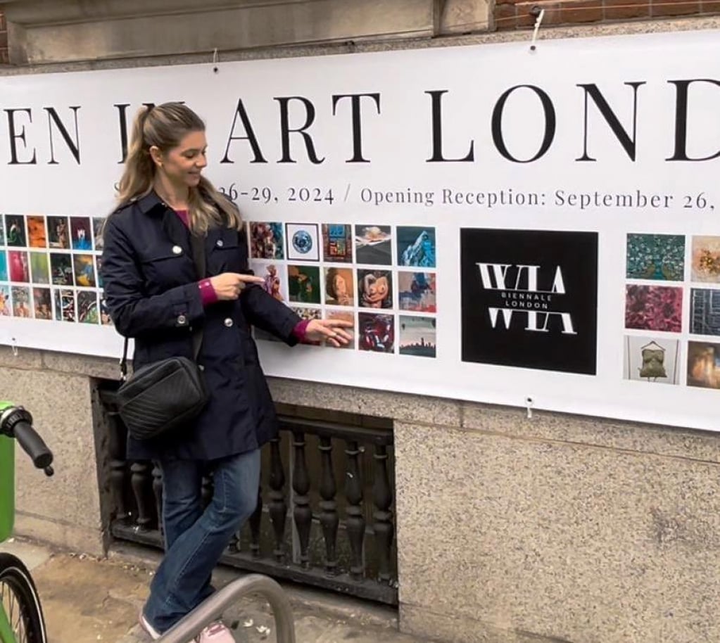 Lívia Doreto apresenta tela em Londres, visita museus e espera Bienal