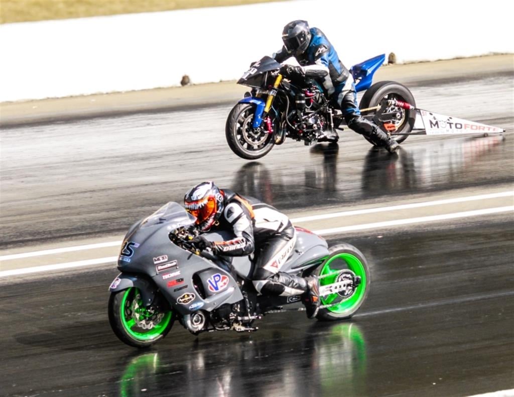 Piloto Murilo Gomes, de Marília, vence arrancada e tem moto mais rápida do Brasil