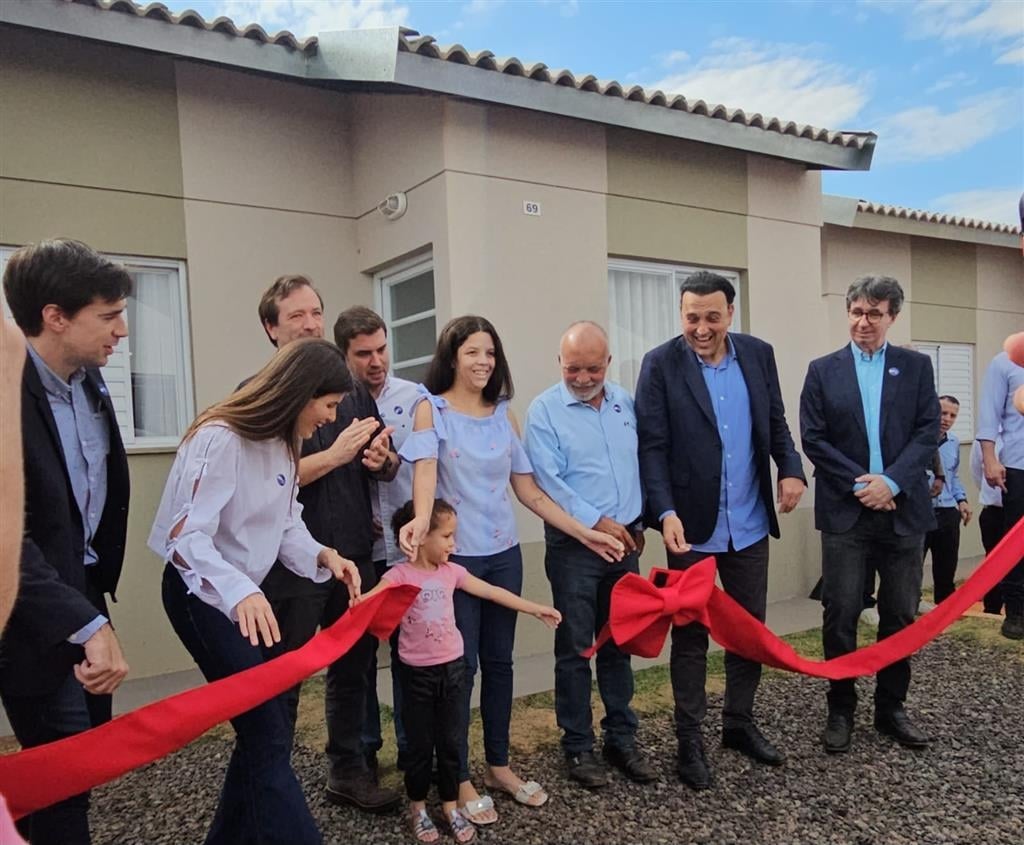 Terras de São Paulo - Menin e vice-governador entregam casas e lançam mais unidades com subsídios